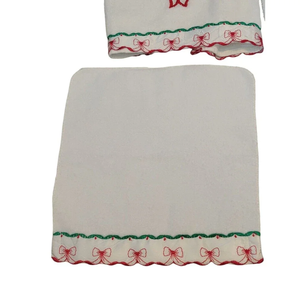 Cannon R.A. Briggs 5 Christmas Bathroom Towel Set Satin Edge